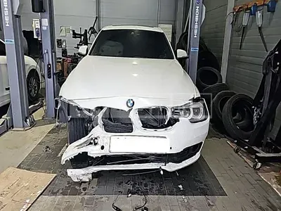 Photo 1 of 17: 2018 BMW 320d, VIN WBA8C5100JA076266 — Korean insurance auction