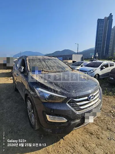 Photo 1 of 5: 2015 Hyundai Santa Fe DM — Korean insurance auction