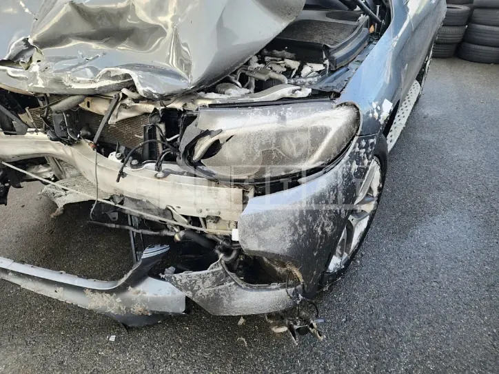 Photo 2 of 43: 2019 Mercedes-Benz GLC350 e 4Matic, VIN WDC0G5EB8KF557946 — Korean insurance auction