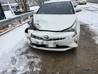 Photo 1 of 6: 2018 Toyota Prius, VIN JTDKBRFU3J3595802 — Korean insurance auction