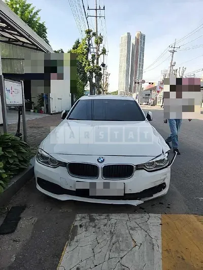Photo 1 of 33: 2015 BMW 320d EfficientDynamics — Korean insurance auction