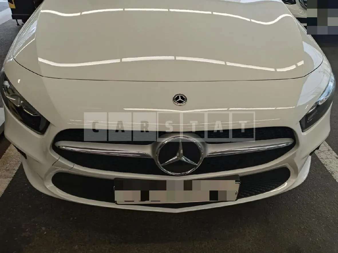 Photo 2 of 3: 2020 Mercedes-Benz (parts) A220 Sedan Light, VIN W1K3G4EB8LJ238676 — Korean insurance auction