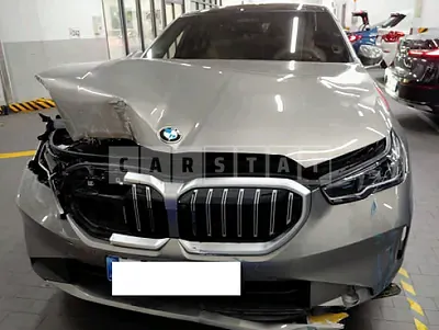 2025 BMW 520i