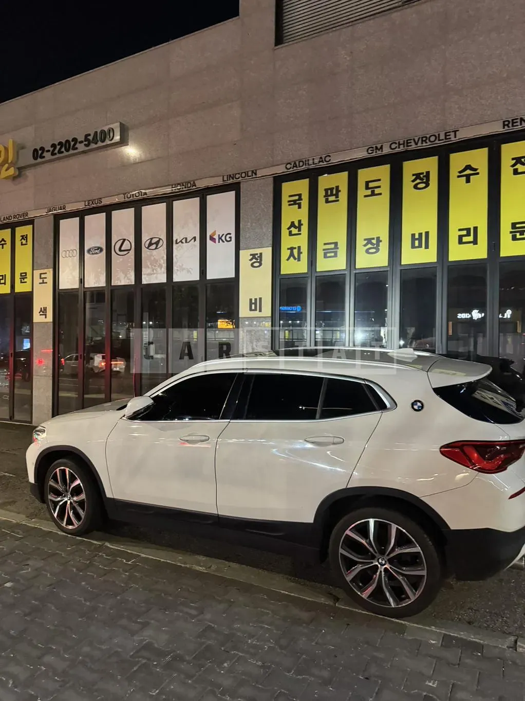 Photo 2 of 3: 2019 BMW X2 18d xDrive, VIN WBAYK7104L5P27120 — Korean insurance auction