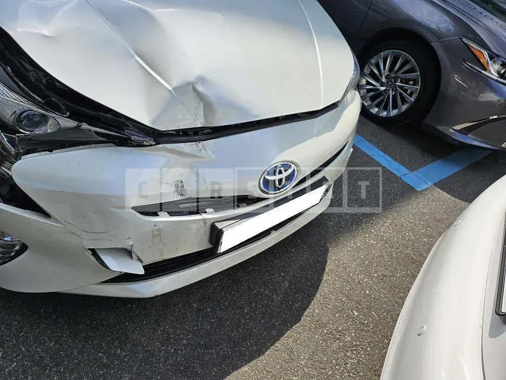 Photo 2 of 25: 2017 Toyota Prius, VIN JTDKBRFU1J3581865 — Korean insurance auction
