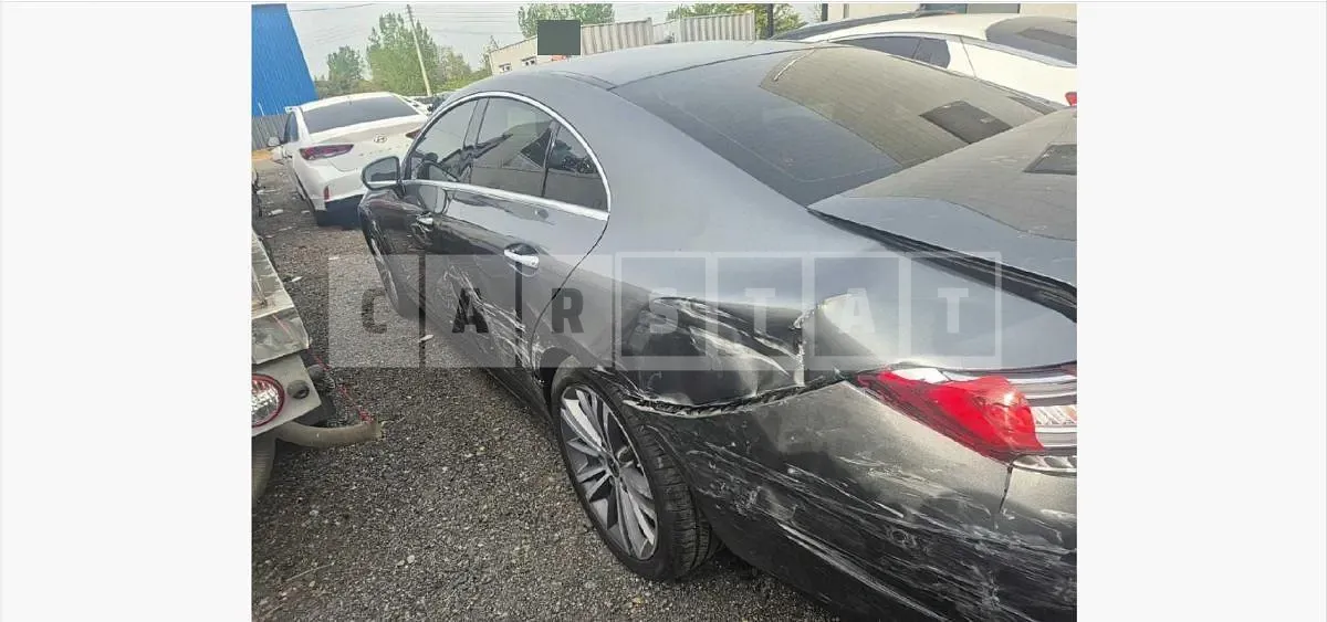 Photo 2 of 7: 2019 Mercedes-Benz CLS400 d 4Matic — Korean insurance auction
