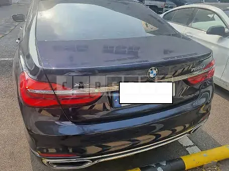 Photo 2 of 24: 2017 BMW 750Li xDrive, VIN WBA7F2106HG713721 — Korean insurance auction