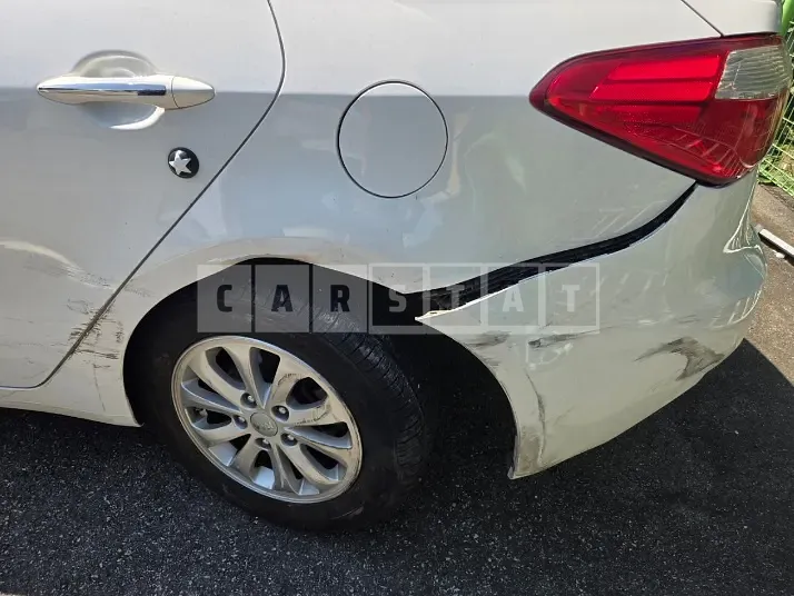 Photo 2 of 21: 2015 Kia Cz — Korean insurance auction