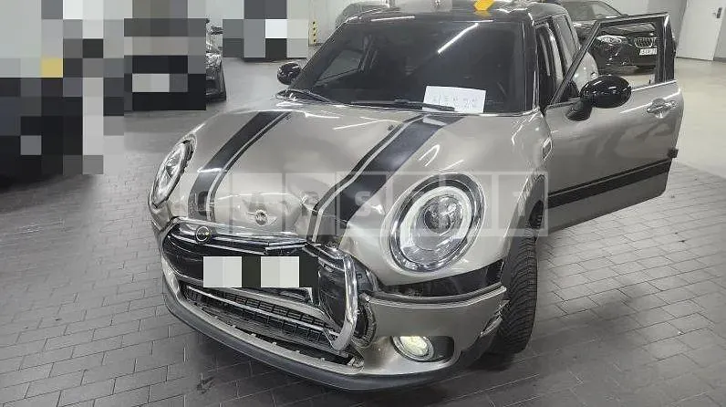 Photo 2 of 9: 2016 MINI Cooper D Clubman — Korean insurance auction
