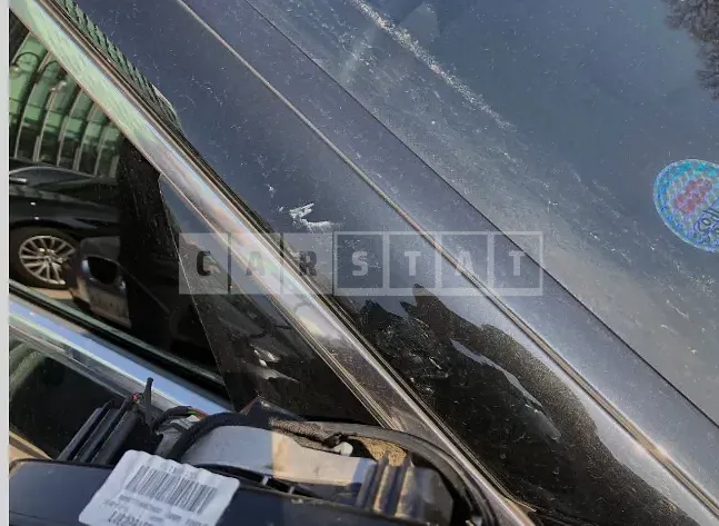 Photo 2 of 9: 2019 BMW 520d, VIN WBAJF3100KBS69722 — Korean insurance auction