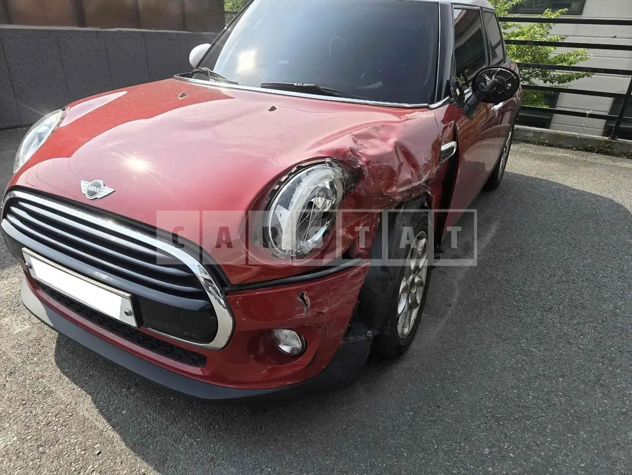 Photo 2 of 33: 2018 MINI Cooper D (5 Door), VIN WMWXV3109JTC99374 — Korean insurance auction