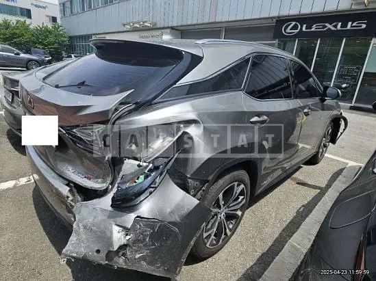 Photo 2 of 17: 2017 Lexus RX450h — Korean insurance auction
