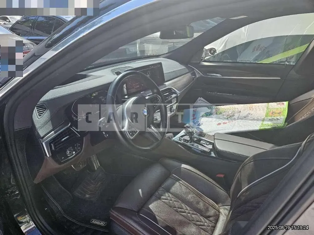 Photo 2 of 12: 2020 BMW 630i xDrive — Korean insurance auction