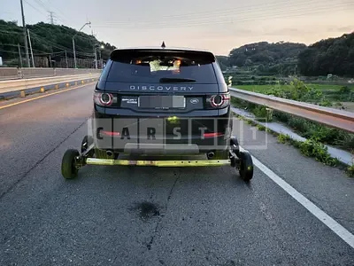 Photo 1 of 8: 2017 Land Rover Discovery Sports 2.0d, VIN SALCA2BN5HH668557 — Korean insurance auction