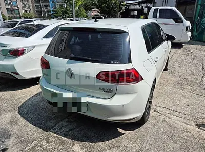 Photo 1 of 9: 2015 Volkswagen Golf 2.0 TDI BMT — Korean insurance auction