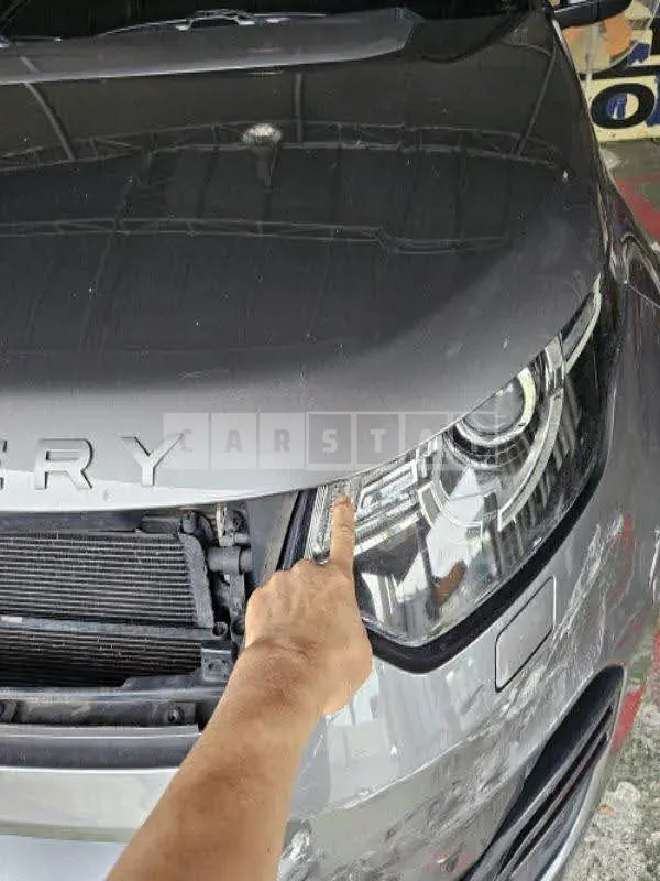 Photo 2 of 48: 2016 Land Rover Discovery Sport 2.0d, VIN SALCA2BN2HH649528 — Korean insurance auction