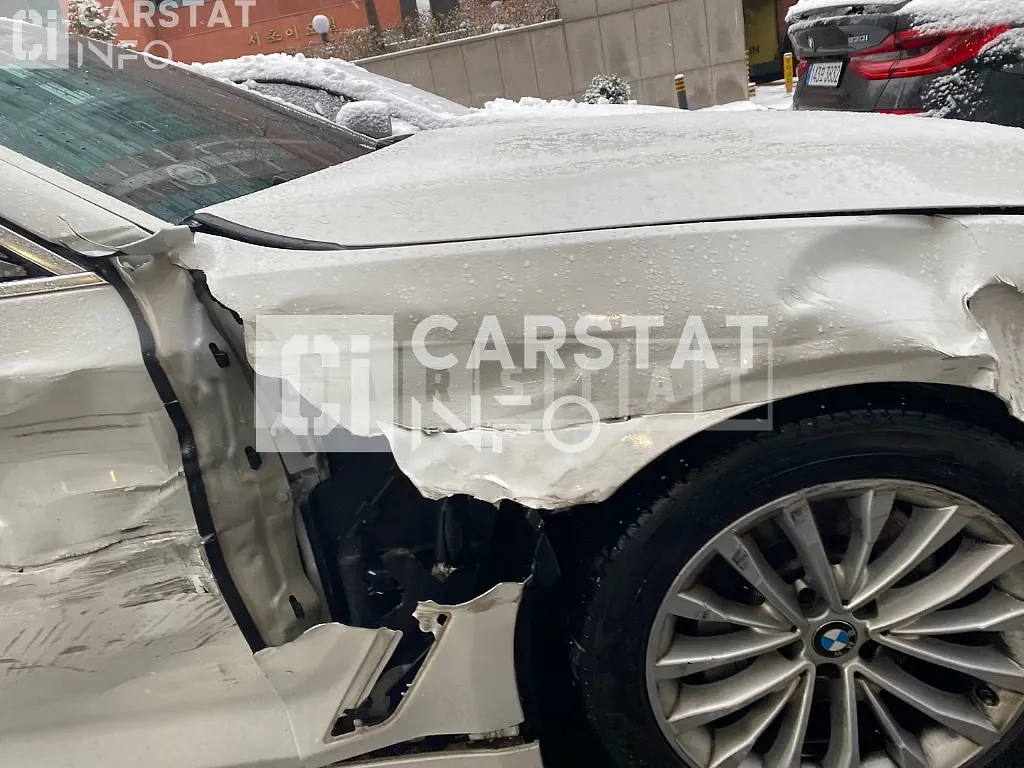 Photo 2 of 30: 2018 BMW 530i xDrive — Korean insurance auction