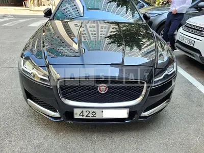 Photo 1 of 32: 2019 Jaguar XF 25T, VIN SAJBB4BX6KCY82234 — Korean insurance auction