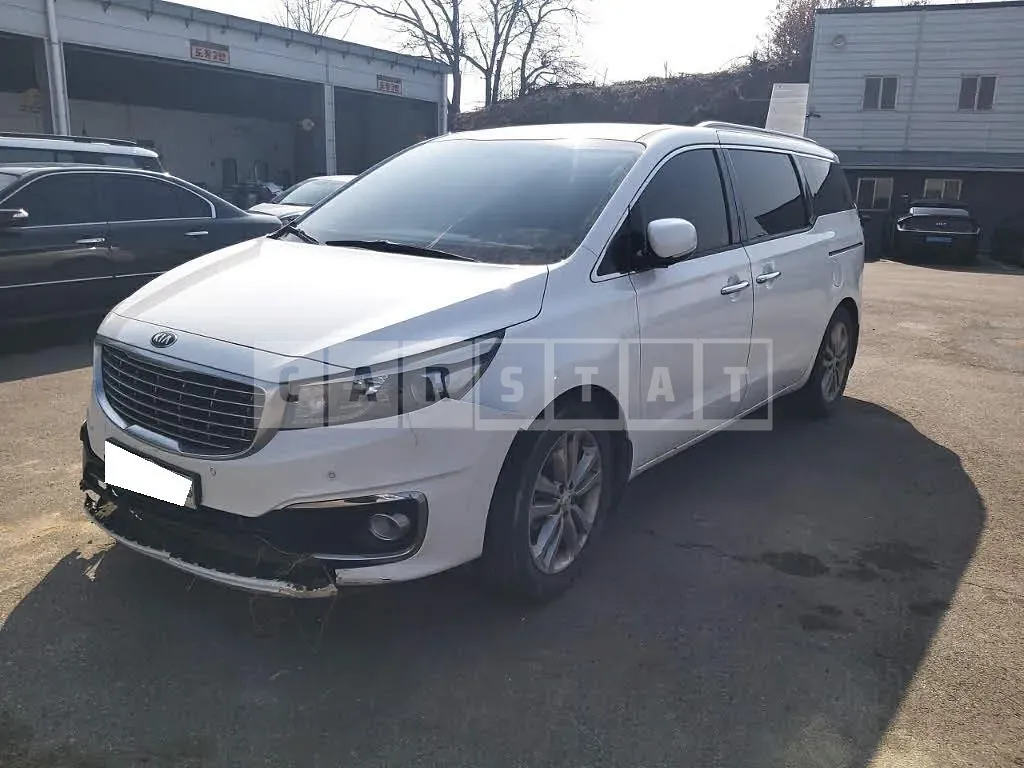 Photo 2 of 9: 2017 Kia Carnival, VIN KNAMC81ABHS326554 — Korean insurance auction
