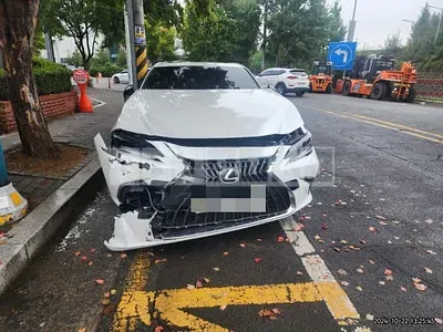 Photo 1 of 29: 2023 Lexus ES300h — Korean insurance auction