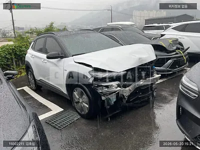 Photo 1 of 19: 2020 Hyundai Kona Electric, VIN KMHK381GFLU079401 — Korean insurance auction