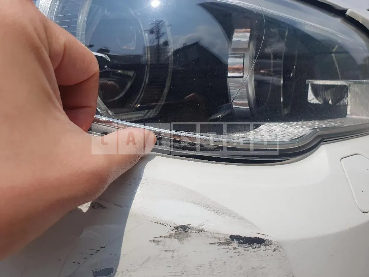 Photo 3 of 3: 2016 BMW (parts) 520d Headlamp — Korean insurance auction