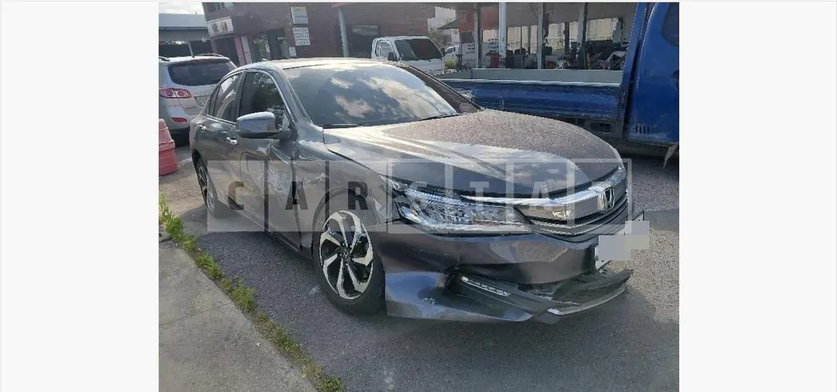 Photo 2 of 6: 2017 Honda Accord — Korean insurance auction