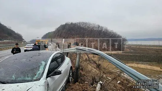 Photo 2 of 16: 2021 Tesla Model 3 LongRange — Korean insurance auction