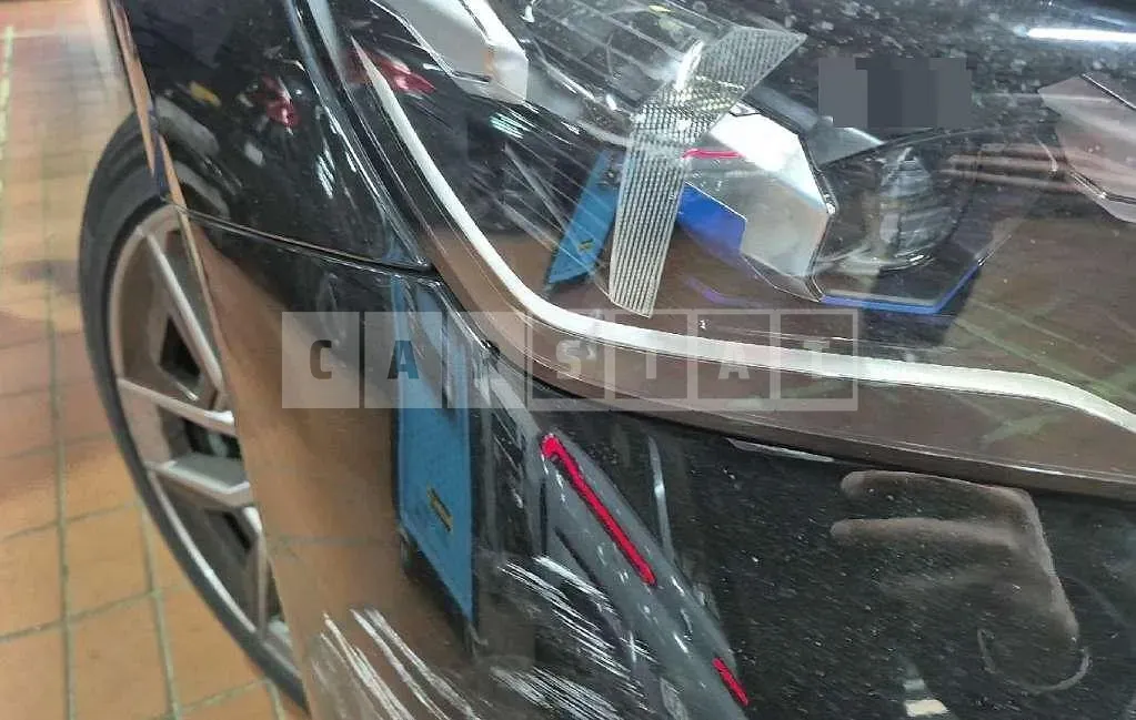 Photo 2 of 2: 2024 BMW (parts) 520i Light — Korean insurance auction