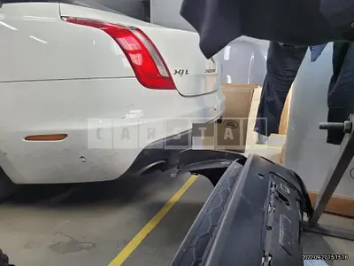 Photo 1 of 55: 2016 Jaguar XJ 3.0d — Korean insurance auction