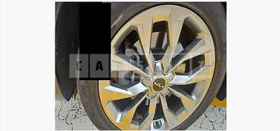 Photo 1 of 3: 2023 Kia (parts) Sorento Wheels — Korean insurance auction