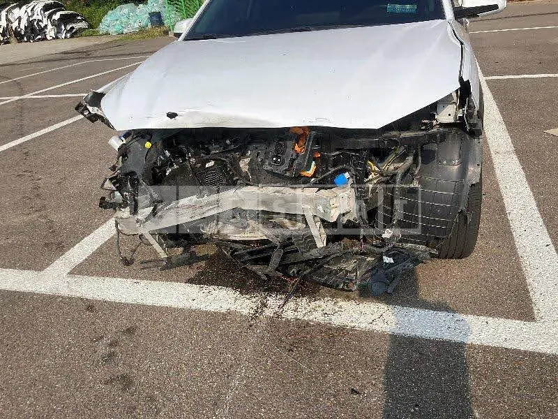 Photo 2 of 14: 2020 Hyundai Kona, VIN KMHK281GFLU115554 — Korean insurance auction