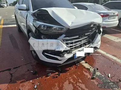 Photo 1 of 6: 2018 Hyundai Tucson — Korean insurance auction