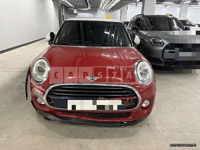 Photo 1 of 39: 2017 MINI Cooper D — Korean insurance auction