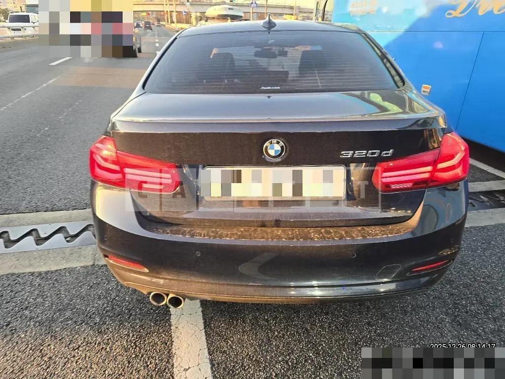 Photo 2 of 15: 2015 BMW 320d EfficientDynamics Edi — Korean insurance auction