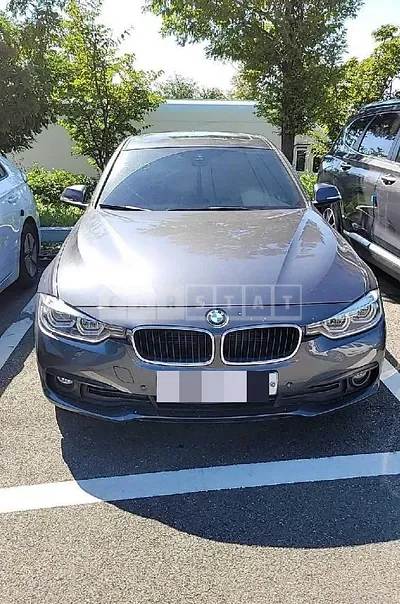 Photo 1 of 9: 2018 BMW Calm 320d WLTP — Korean insurance auction