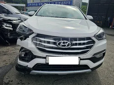 Photo 1 of 25: 2018 Hyundai Santa Fe, VIN KMHSW81UDJU857824 — Korean insurance auction