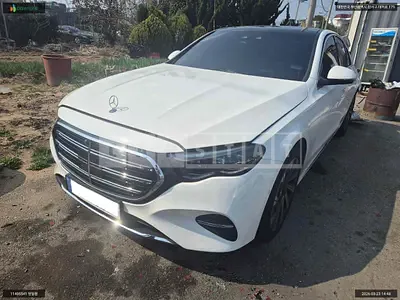 2024 Mercedes-Benz E300 4MATIC