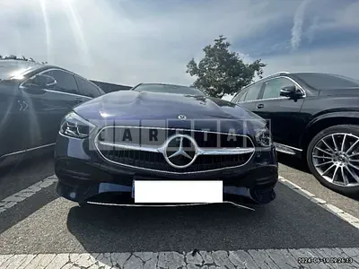 Photo 1 of 31: 2024 Mercedes-Benz C300 4Matic — Korean insurance auction