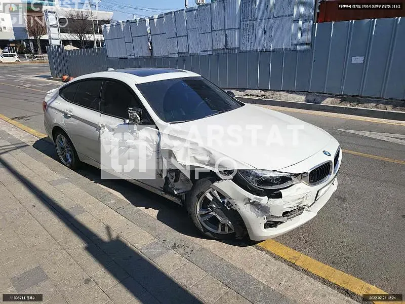 Photo 2 of 9: 2017 BMW 320d Gran Turismo xDrive, VIN WBA8T5105HG818894 — Korean insurance auction