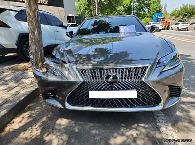 2018 Lexus LS500 AWD