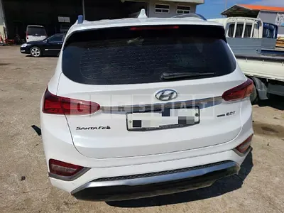 Photo 1 of 18: 2018 Hyundai Santa Fe, VIN KMHS581ADKU121220 — Korean insurance auction