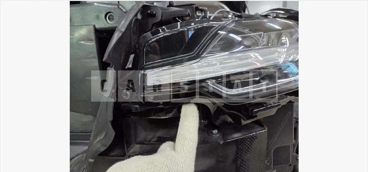 Photo 2 of 3: 2024 Volvo (parts) S60B5 Headlamp — Korean insurance auction