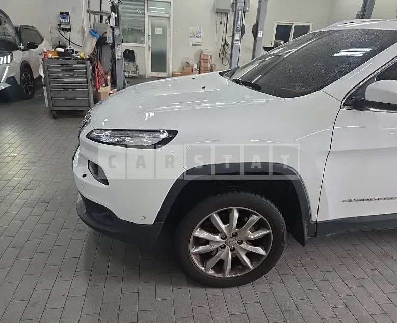 Photo 2 of 15: 2016 Jeep Zip Cherokee 2.2 — Korean insurance auction