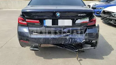 Photo 1 of 28: 2022 BMW 520i — Korean insurance auction