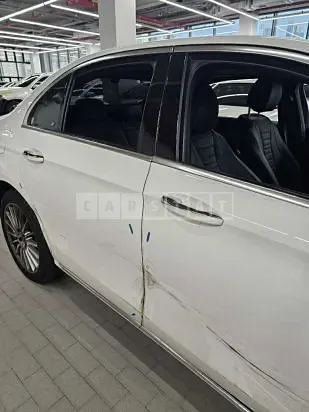 Photo 2 of 25: 2022 Mercedes-Benz E250 — Korean insurance auction