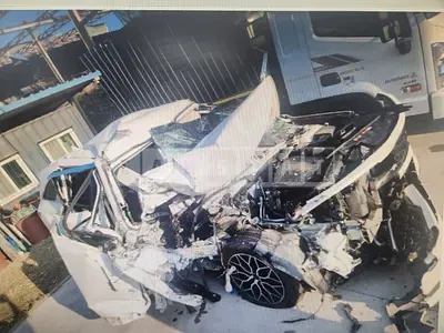 Photo 1 of 3: 2021 Kia Sorento — Korean insurance auction