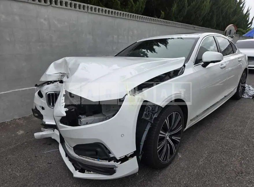 Photo 2 of 7: 2022 Volvo S90B5 — Korean insurance auction