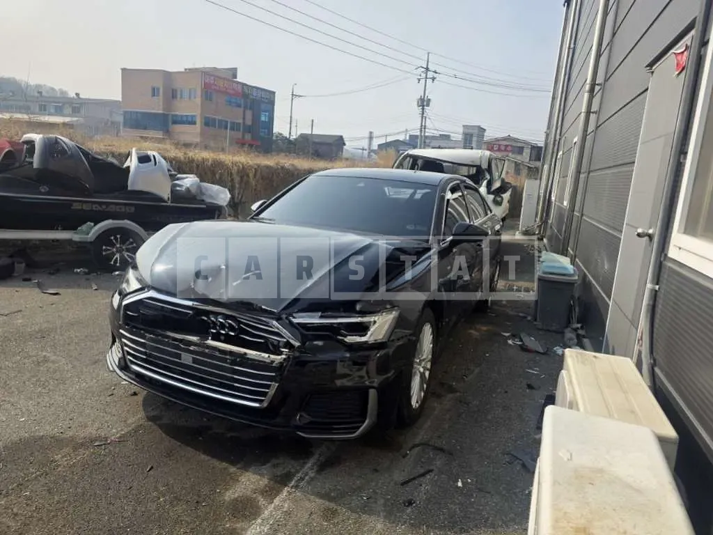 Photo 2 of 11: 2021 Audi A6 45 TFSI — Korean insurance auction