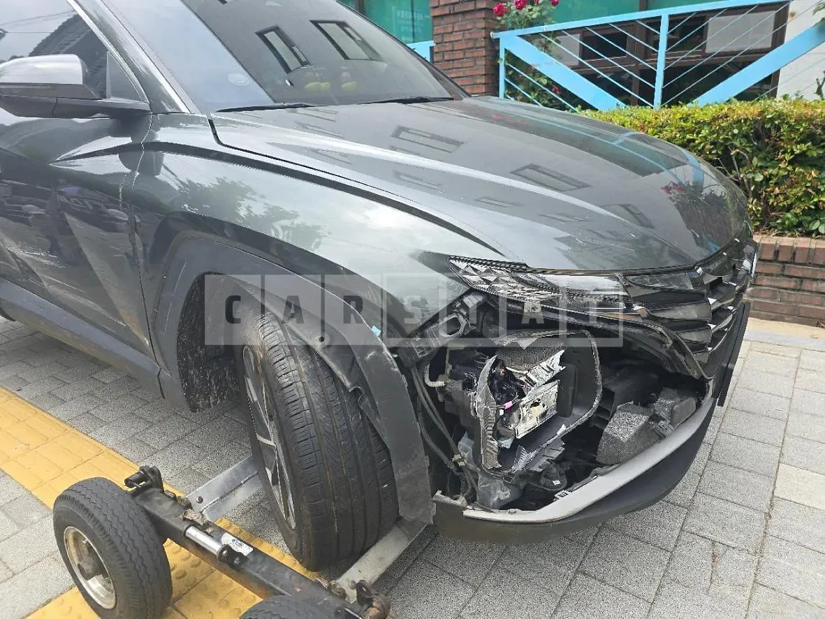 Photo 2 of 26: 2021 Hyundai Tucson Hybrid — Korean insurance auction